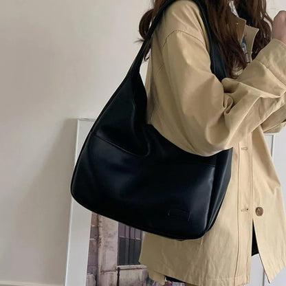 Liana™ Shoulder Bag